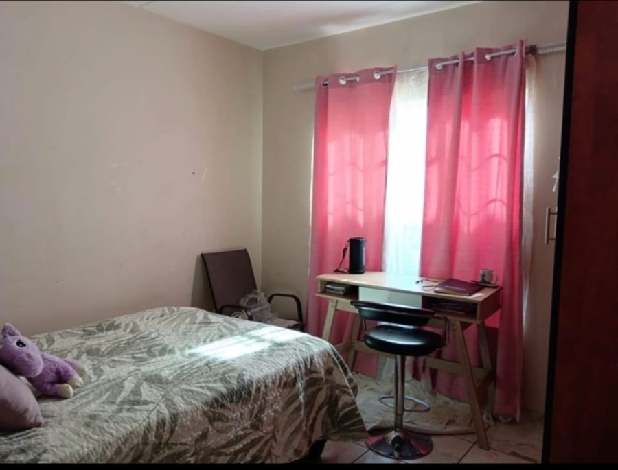 3 Bedroom Property for Sale in Waterval East North West